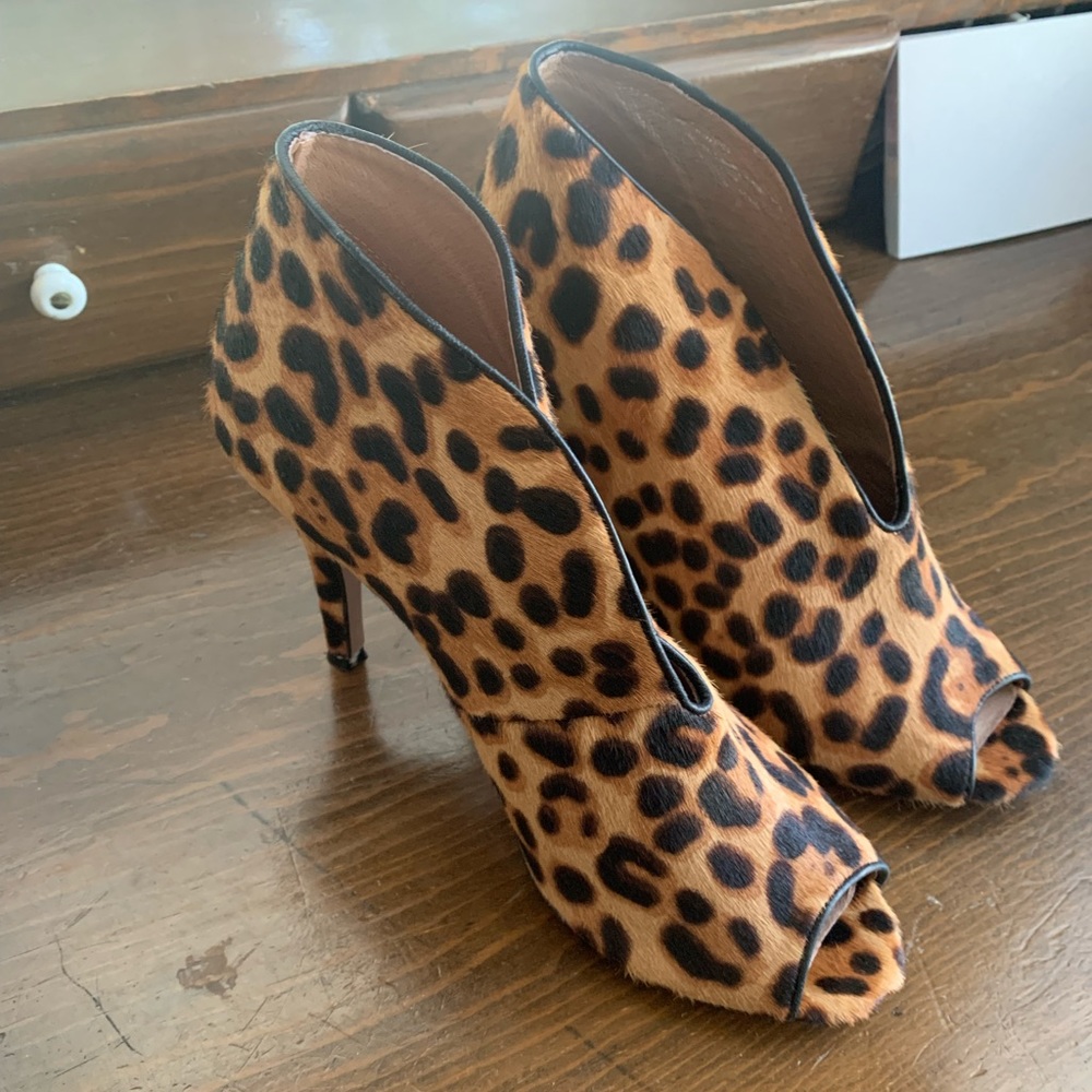 Cheetah heels